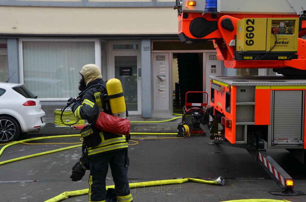 Feuer2Y Koeln Muelheim Windmuehlenstr P134.JPG